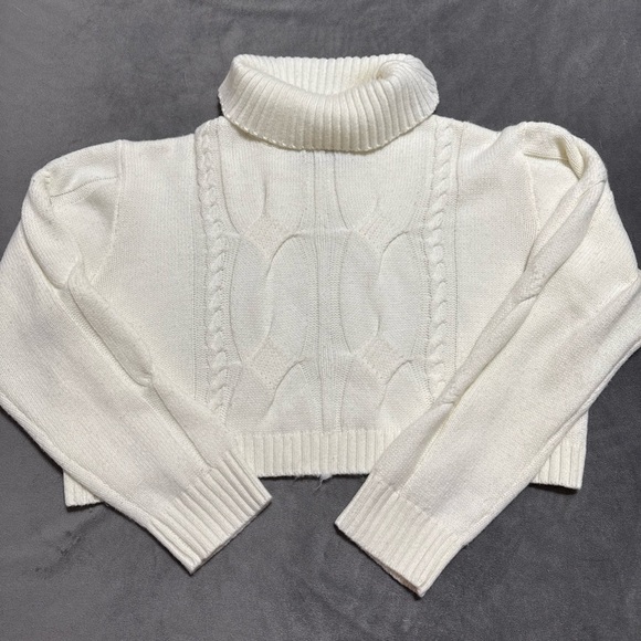 Cider Cropped Sweater - Picture 2 of 10